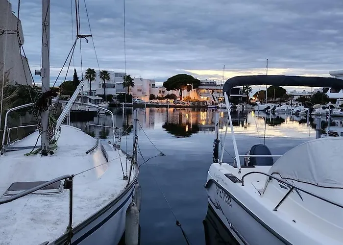 Marina Les Voiles Daire